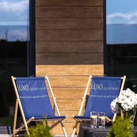 Luxo 04 Apartment *